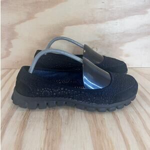 Skechers - Comfort Memory Foam Floral - Flats - Black - Women's - 9 - SN 22625